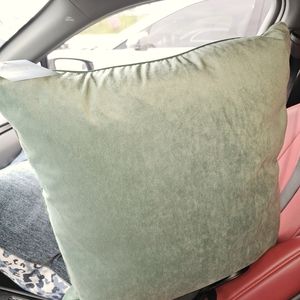 Pillow 16×16